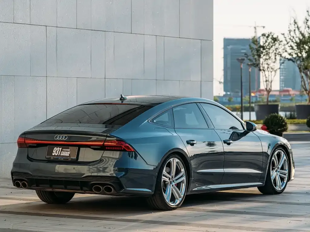 Audi S7 — фото 8