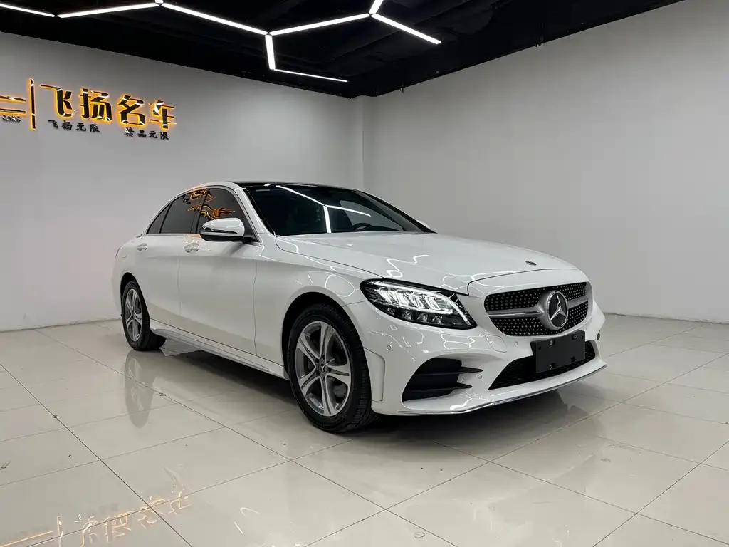 Mercedes-Benz C-Class — фото 2