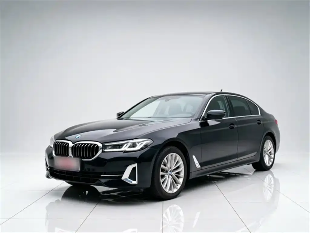 BMW 5 Series — фото 9