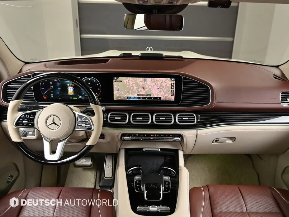 Mercedes-Benz GLS-Class — фото 7