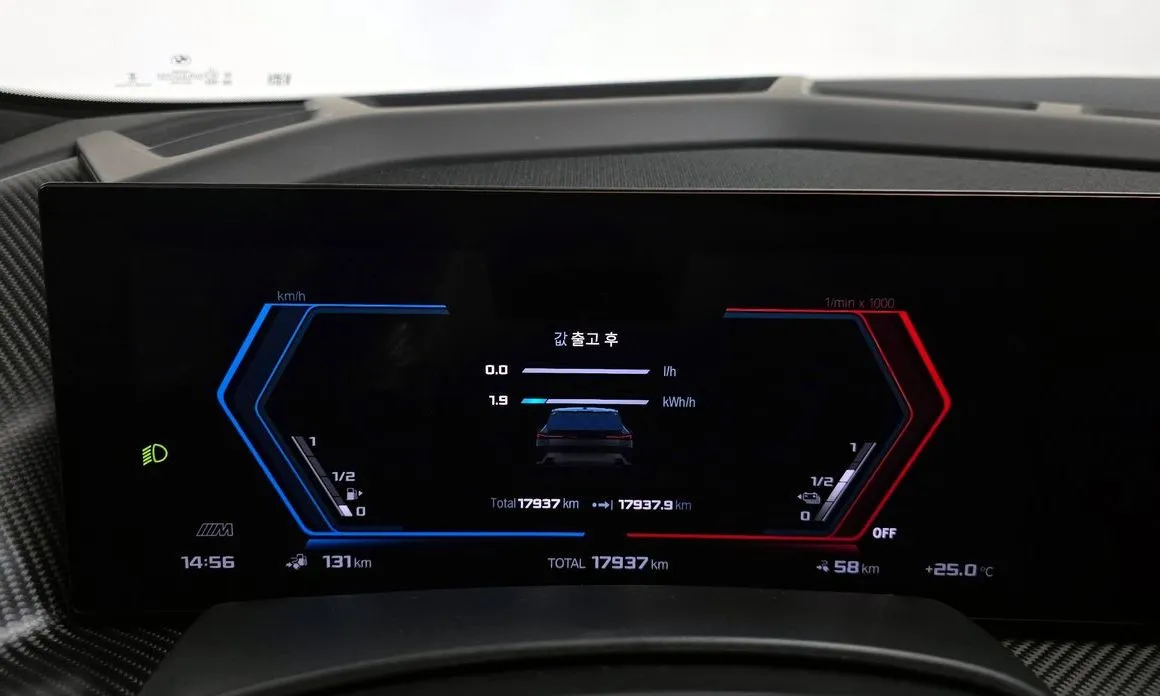 BMW XM — фото 2