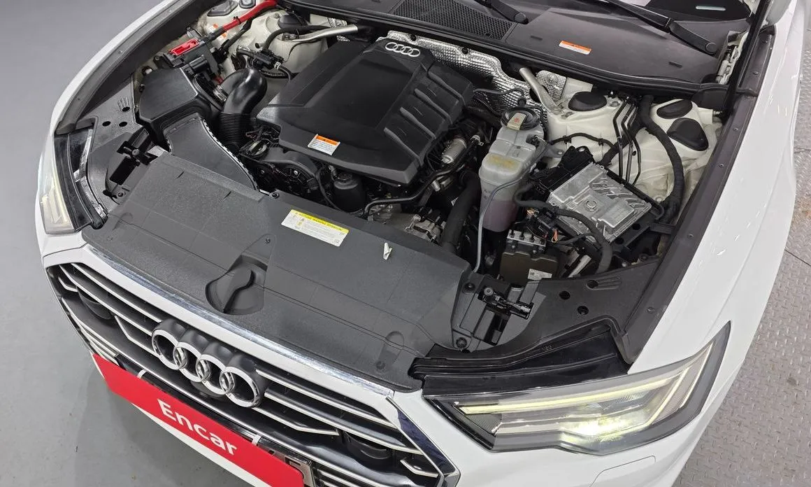 Audi A6 — фото 10
