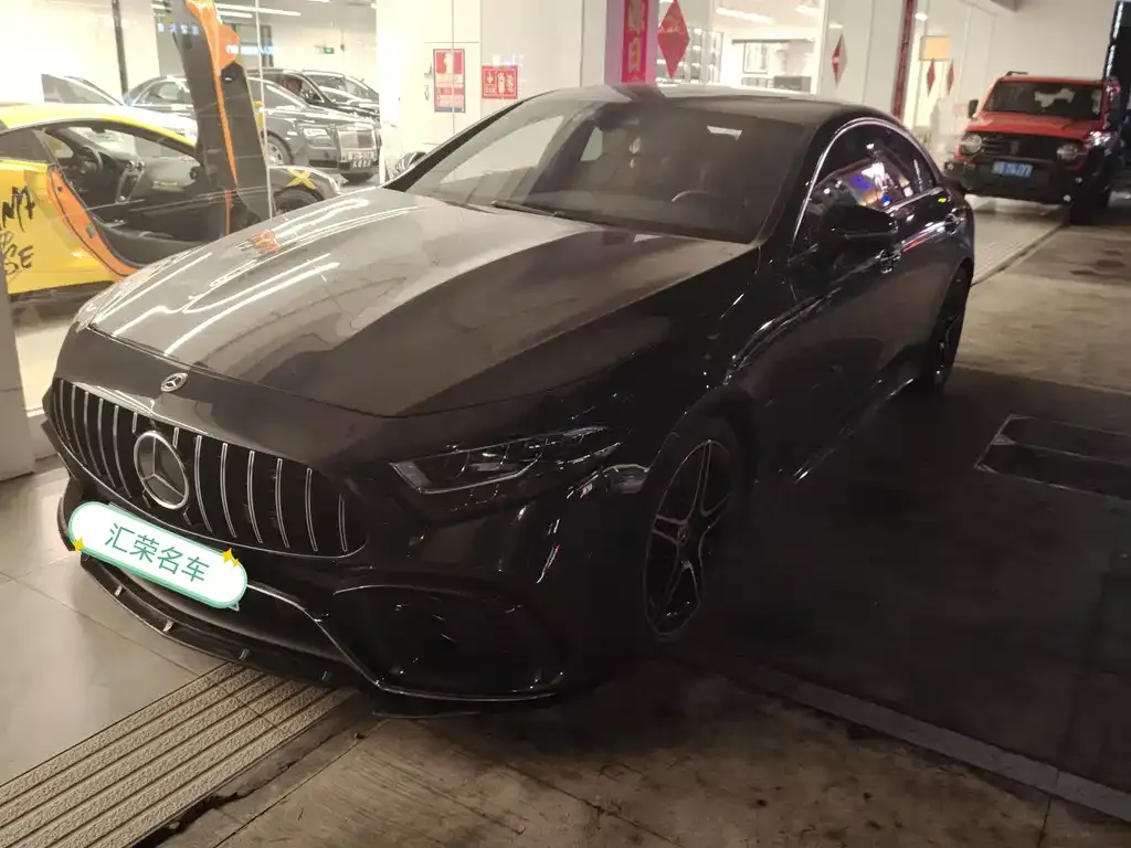 Mercedes-Benz CLS — фото 1