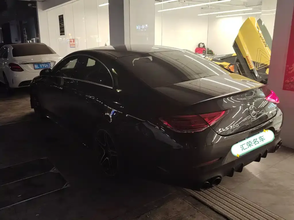 Mercedes-Benz CLS — фото 3