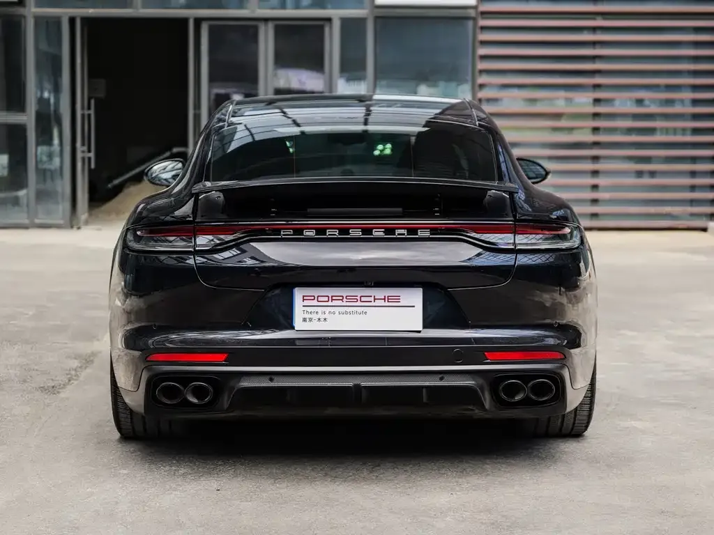 Porsche Panamera — фото 8
