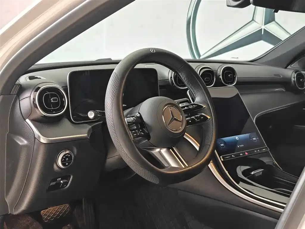 Mercedes-Benz C-Class — фото 9