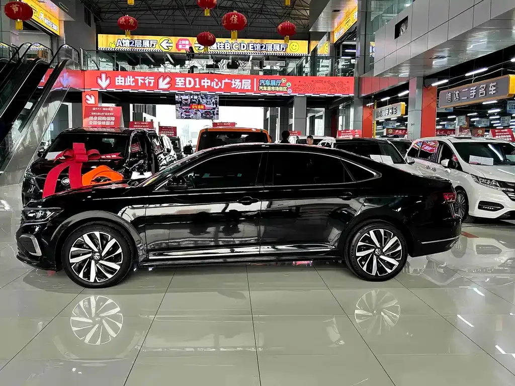 Volkswagen Passat — фото 4