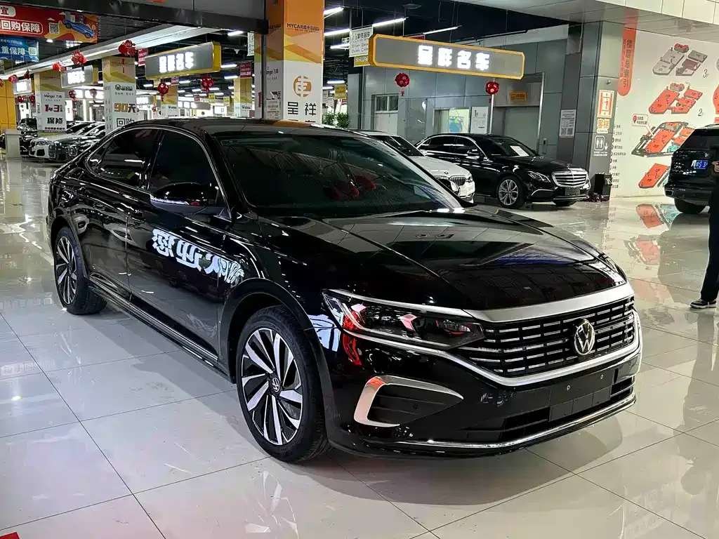 Volkswagen Passat — фото 9