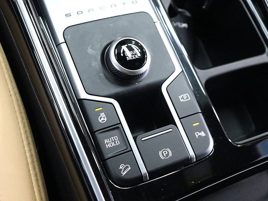 Kia Sorento — фото 2