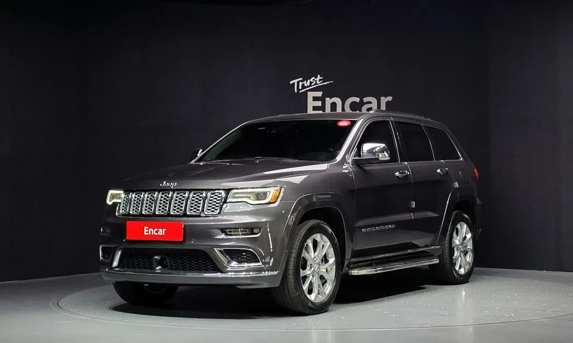 Jeep Cherokee — фото 1