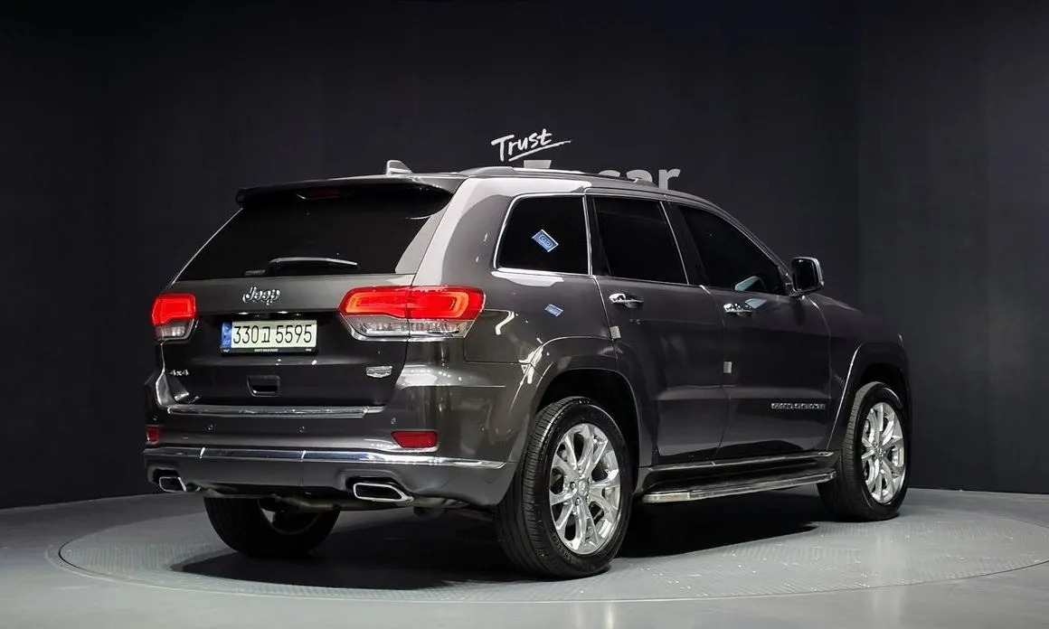 Jeep Cherokee — фото 5