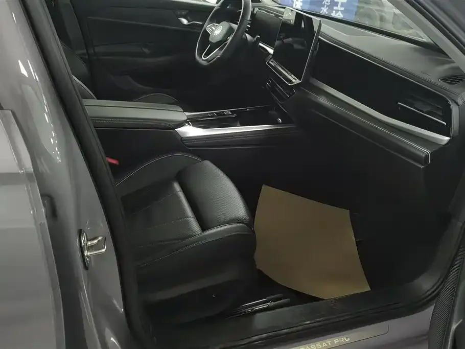 Volkswagen Passat — фото 9
