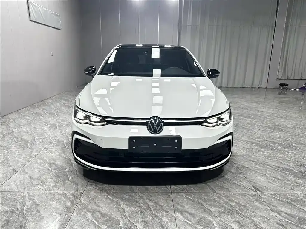 Volkswagen Golf — фото 2