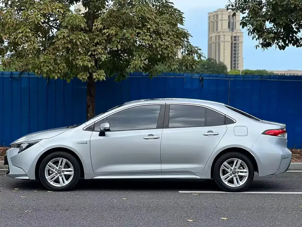 Toyota Levin — фото 10