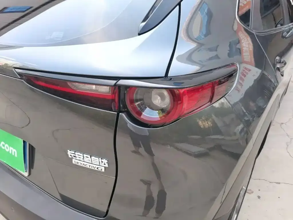 Mazda CX-30 — фото 2