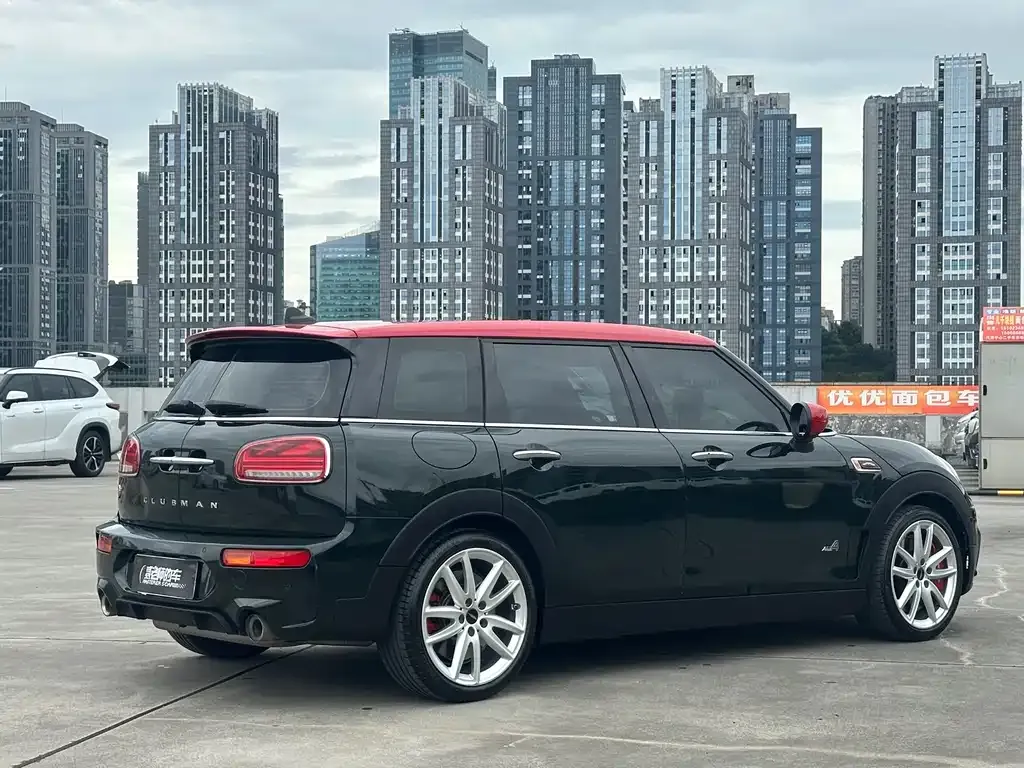 MINI Clubman JCW — фото 5