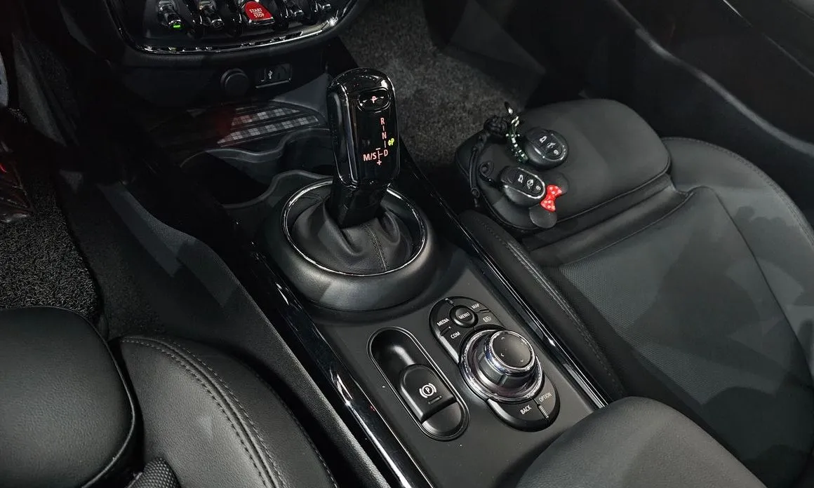 Mini Clubman — фото 10