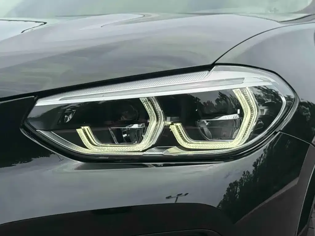 BMW X3 — фото 2