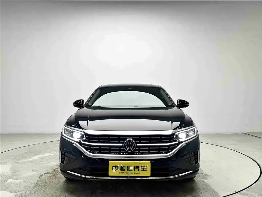 Volkswagen Passat — фото 4