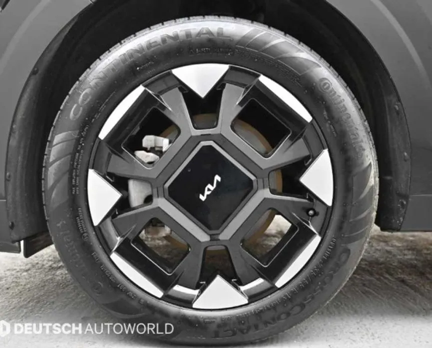 Kia Carnival — фото 10