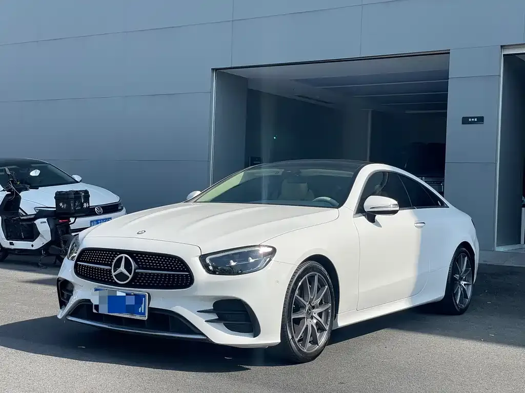 Mercedes-Benz E-Class (Import) — фото 1