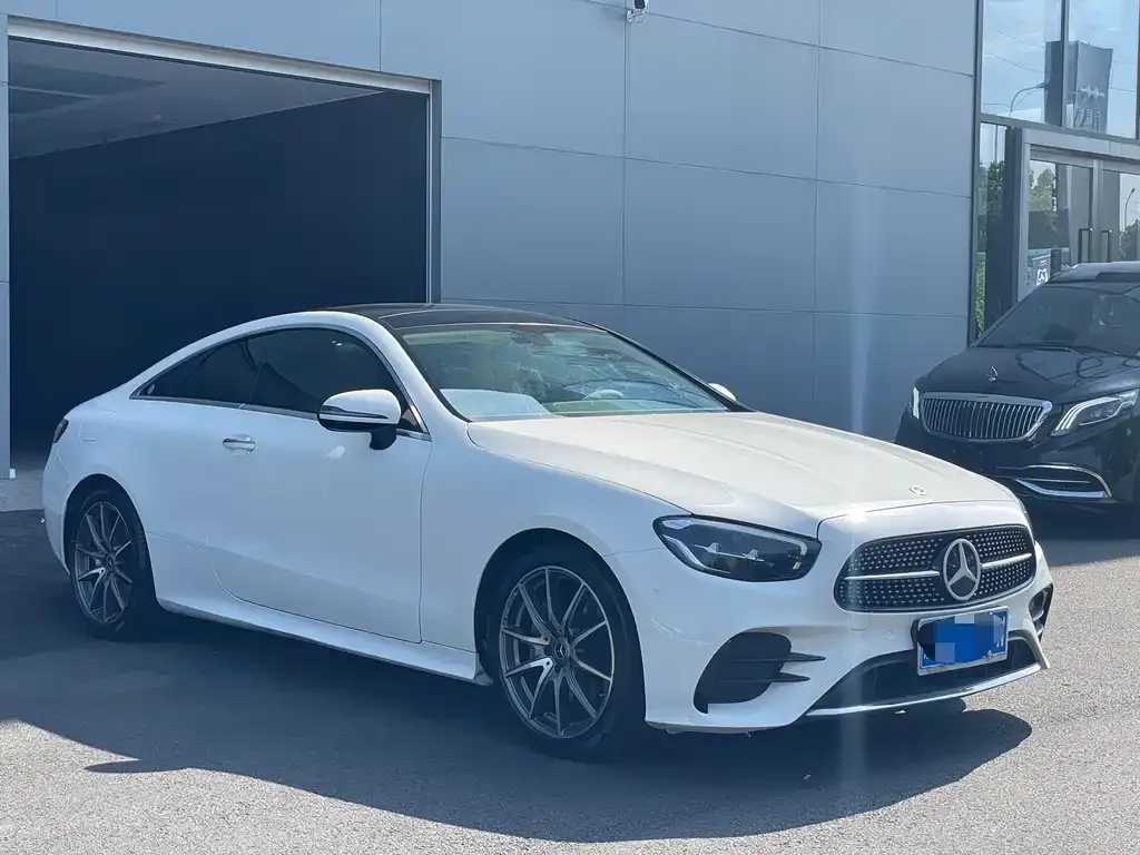Mercedes-Benz E-Class (Import) — фото 2