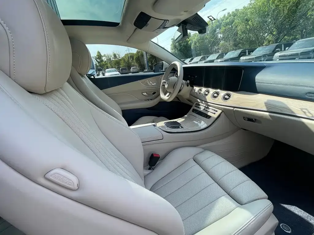Mercedes-Benz E-Class (Import) — фото 8