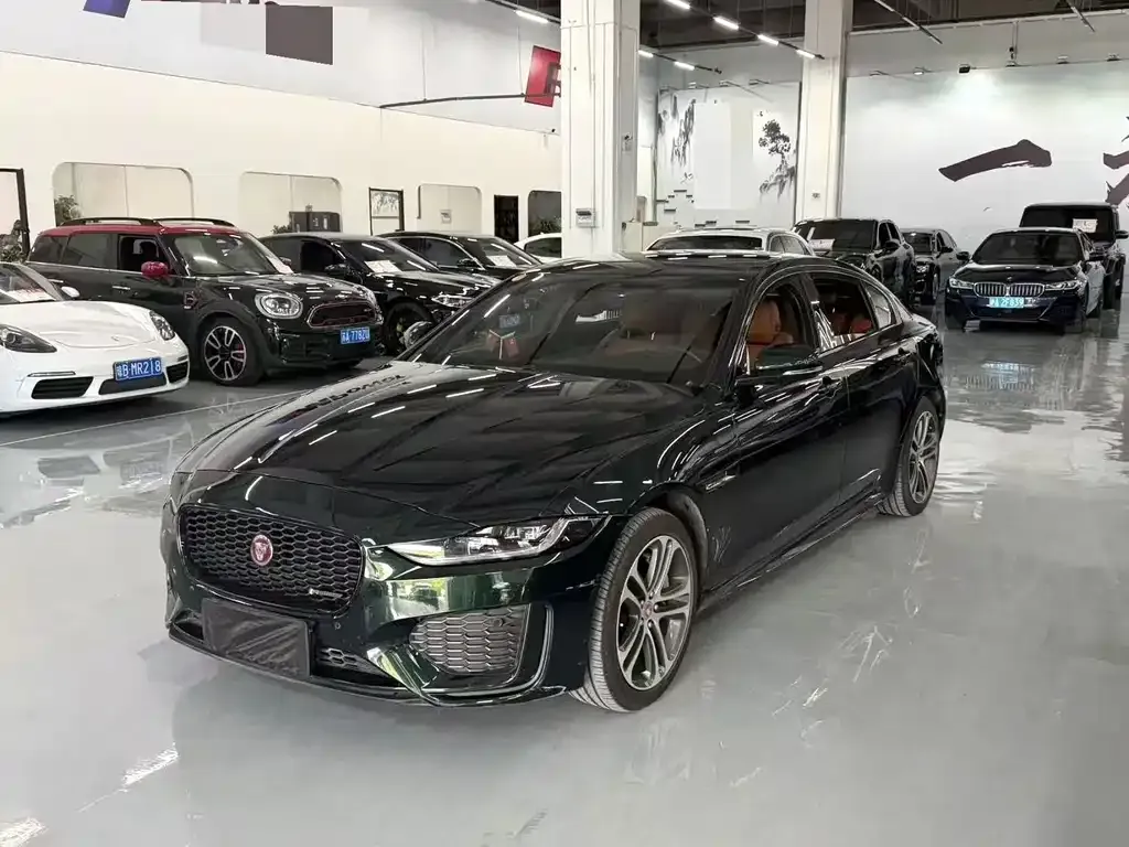 Jaguar XEL — фото 1
