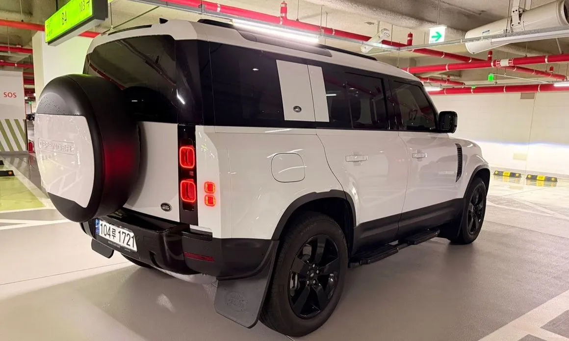 Land Rover Defender — фото 10
