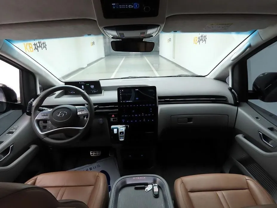 Hyundai Staria — фото 4