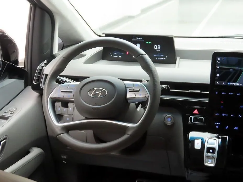 Hyundai Staria — фото 8