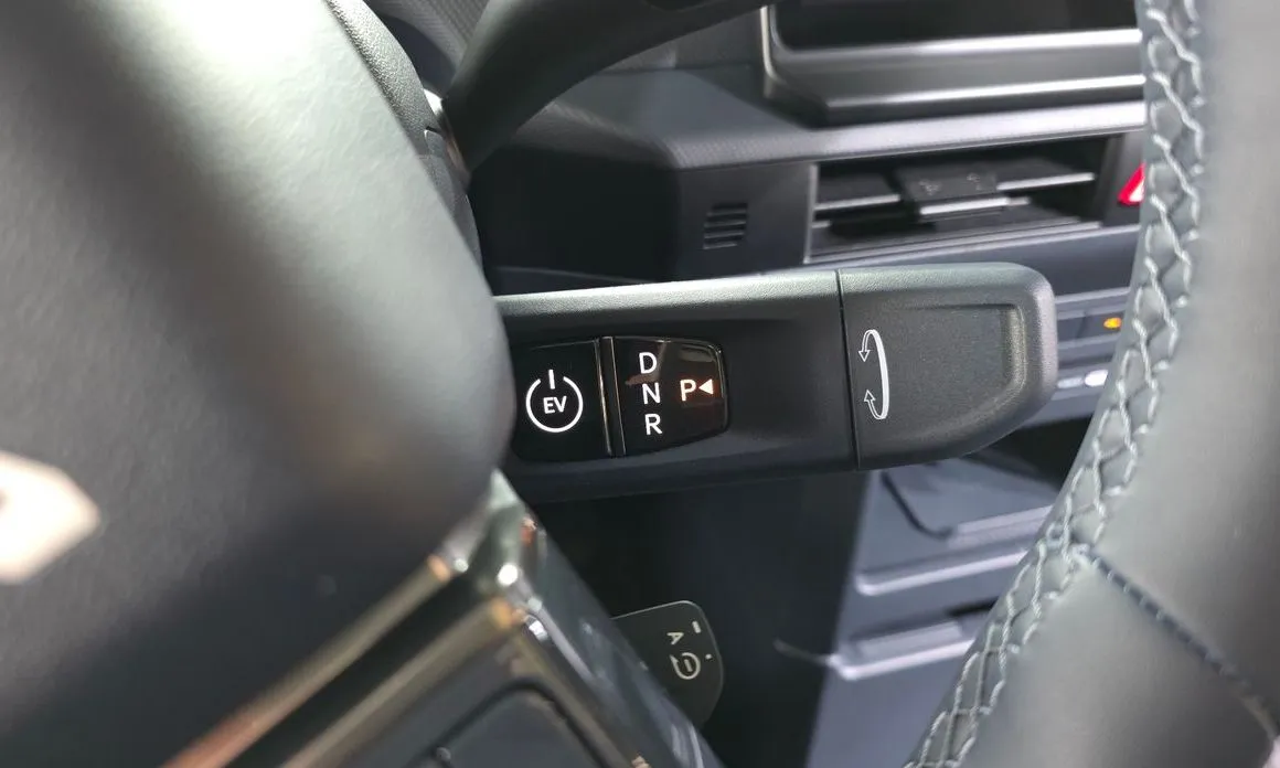 Kia PV5 — фото 2