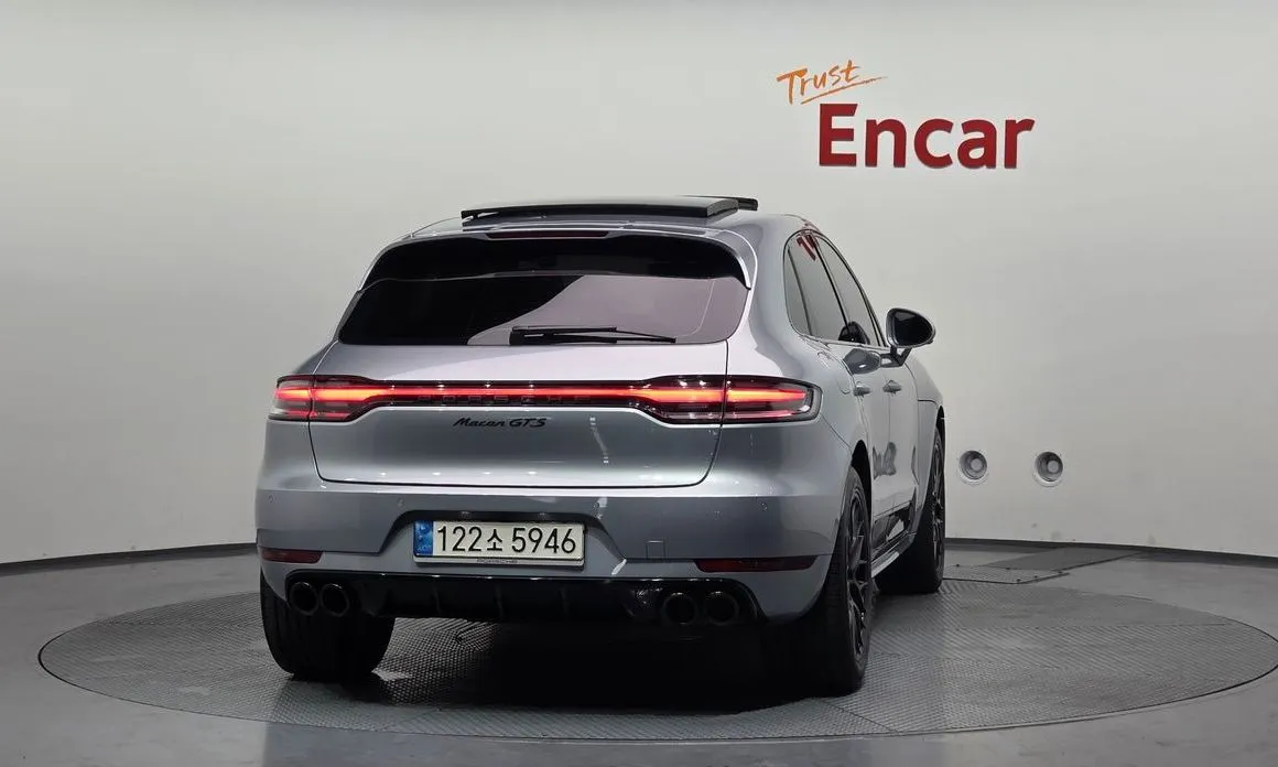 Porsche Macan — фото 3
