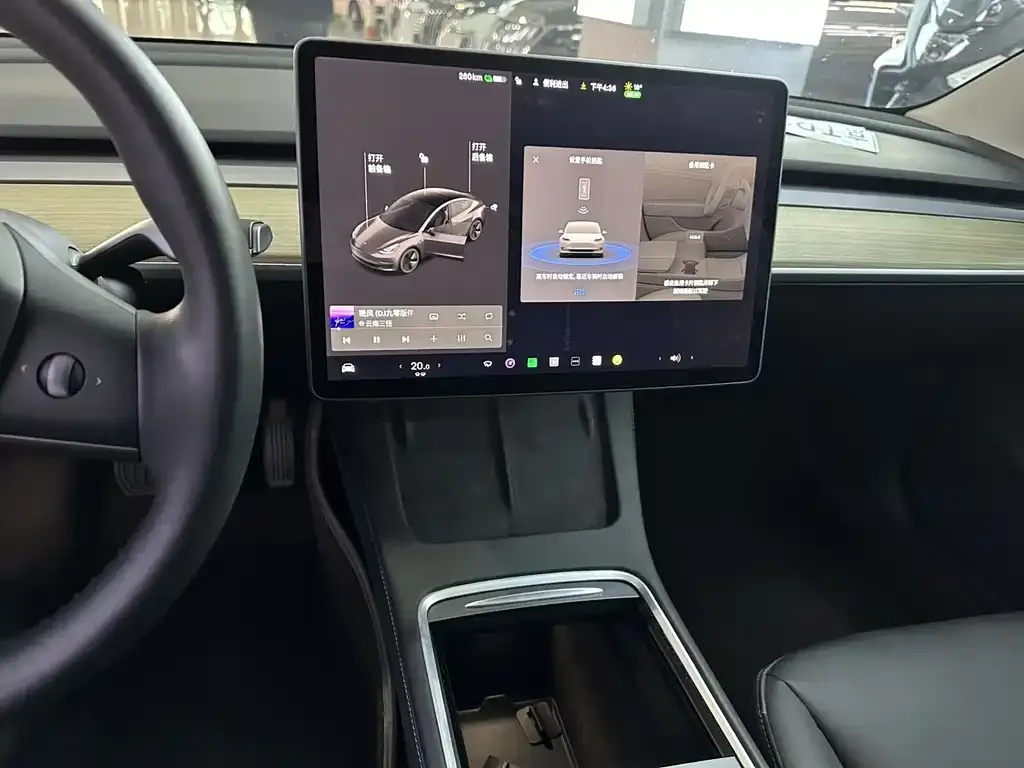 Tesla Model 3 — фото 3