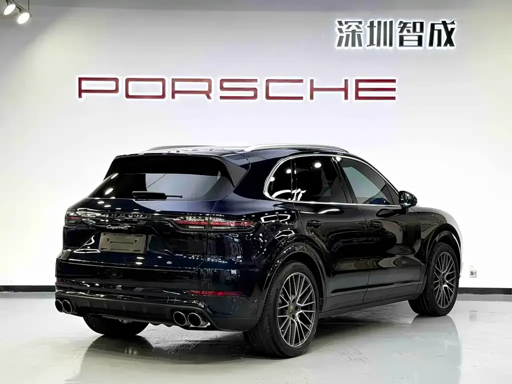 Porsche Cayenne — фото 5