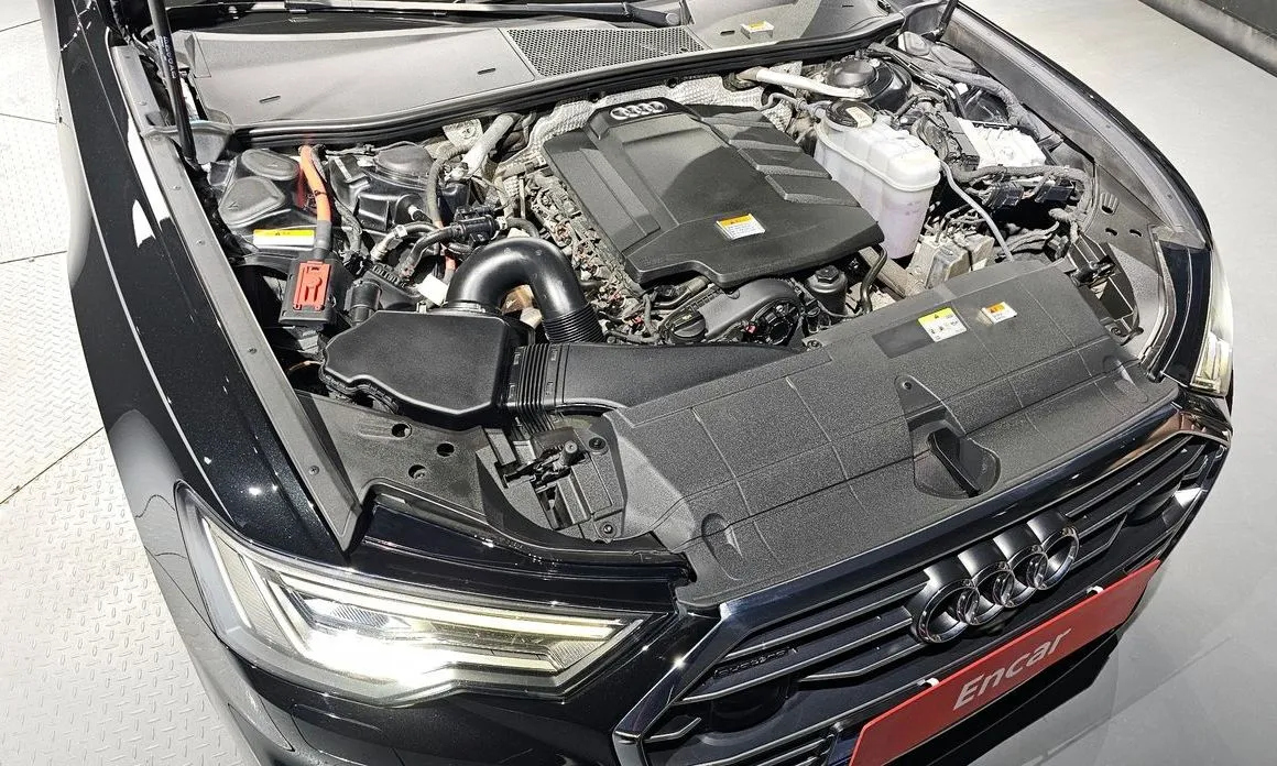 Audi A6 — фото 8