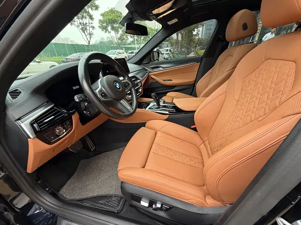 BMW 5 Series (Import) — фото 3