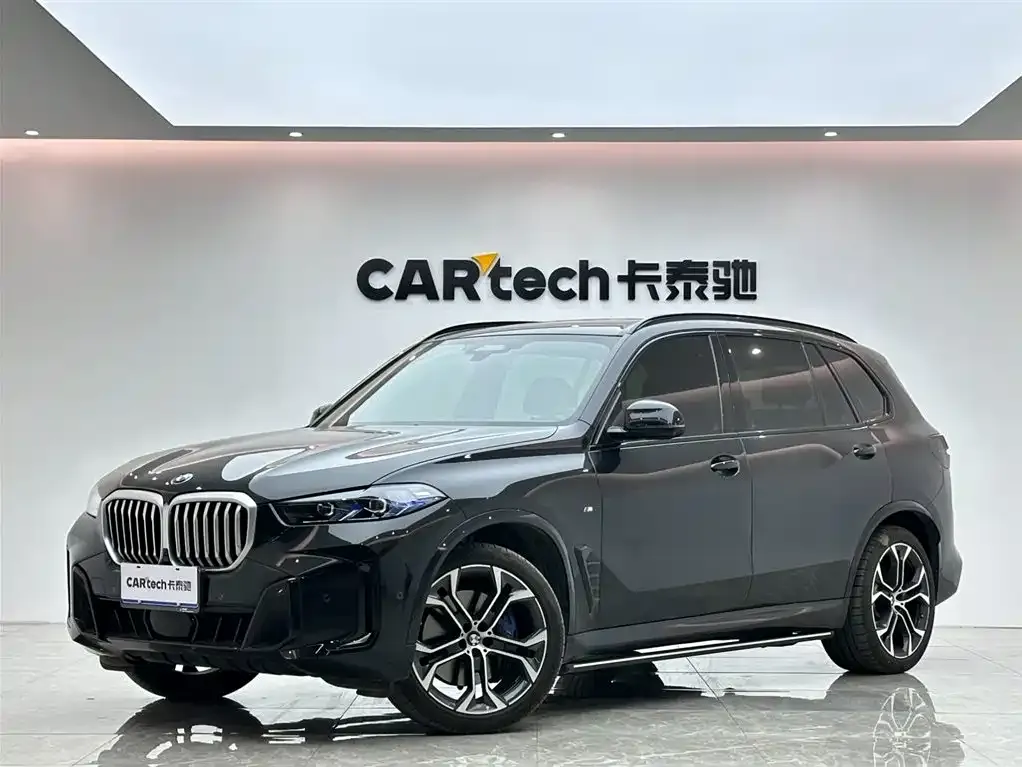 BMW X5 — фото 1