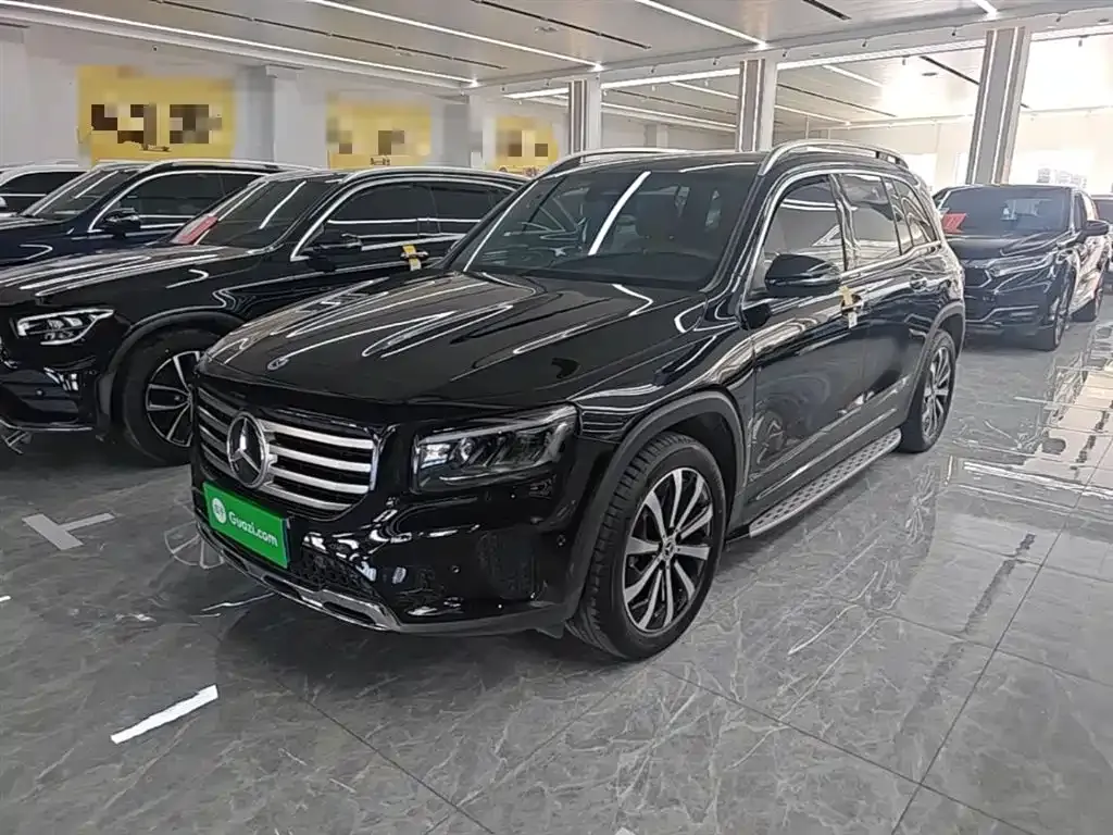 Mercedes-Benz GLB — фото 2
