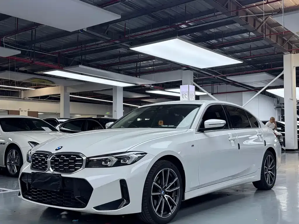 BMW 3 Series — фото 1