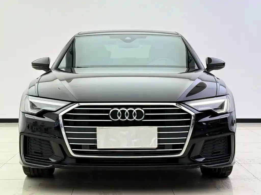 Audi A6L — фото 7