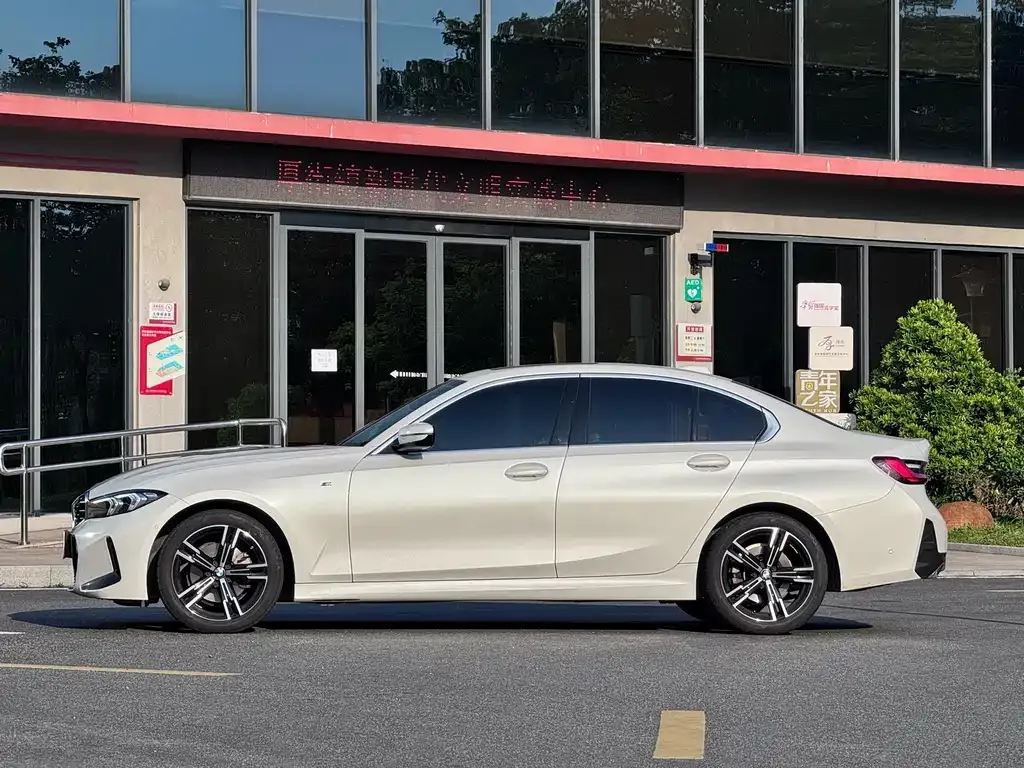 BMW 3 Series — фото 10