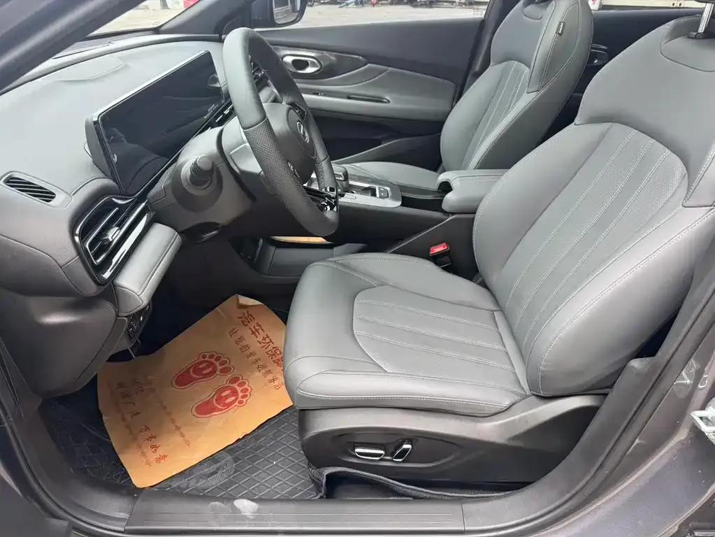 GAC Motor Shadow Leopard — фото 10