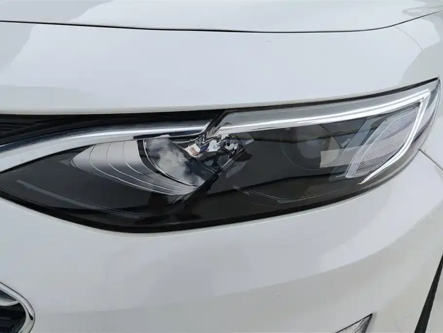 Chevrolet Malibu XL — фото 2