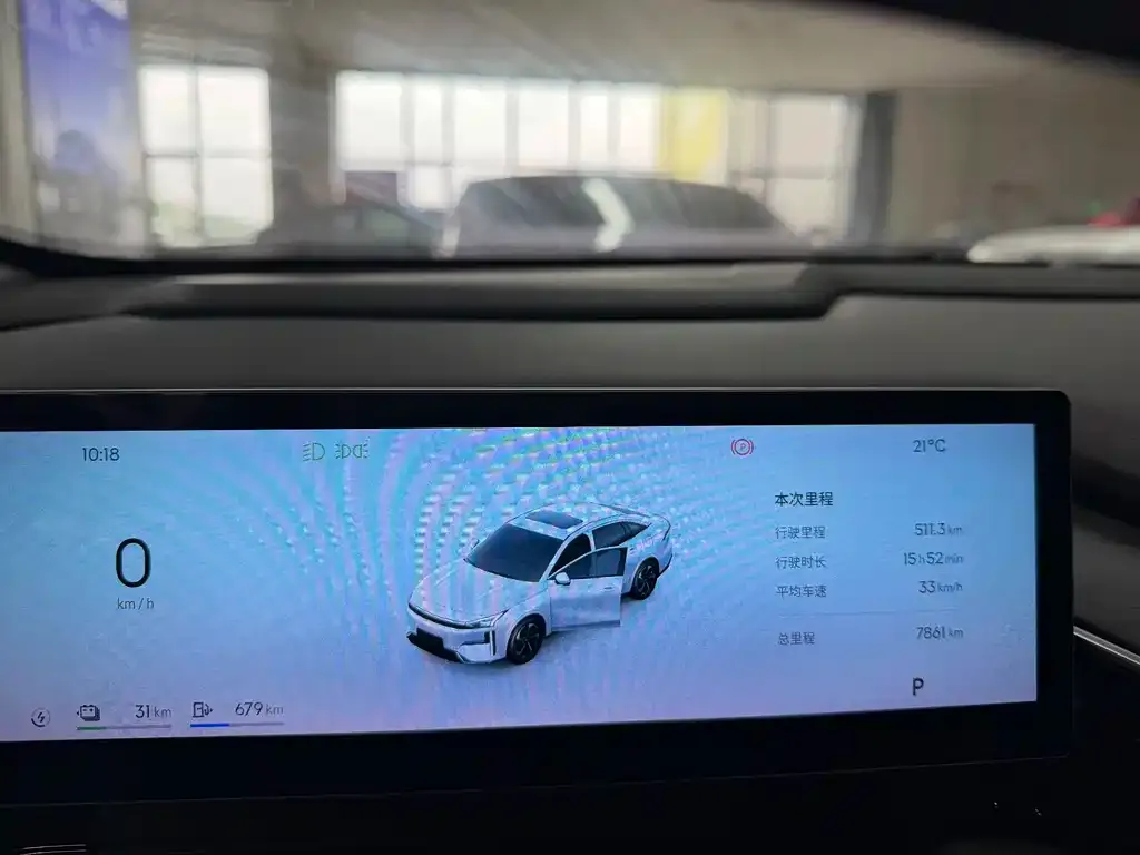 Geely Galaxy L6 — фото 2