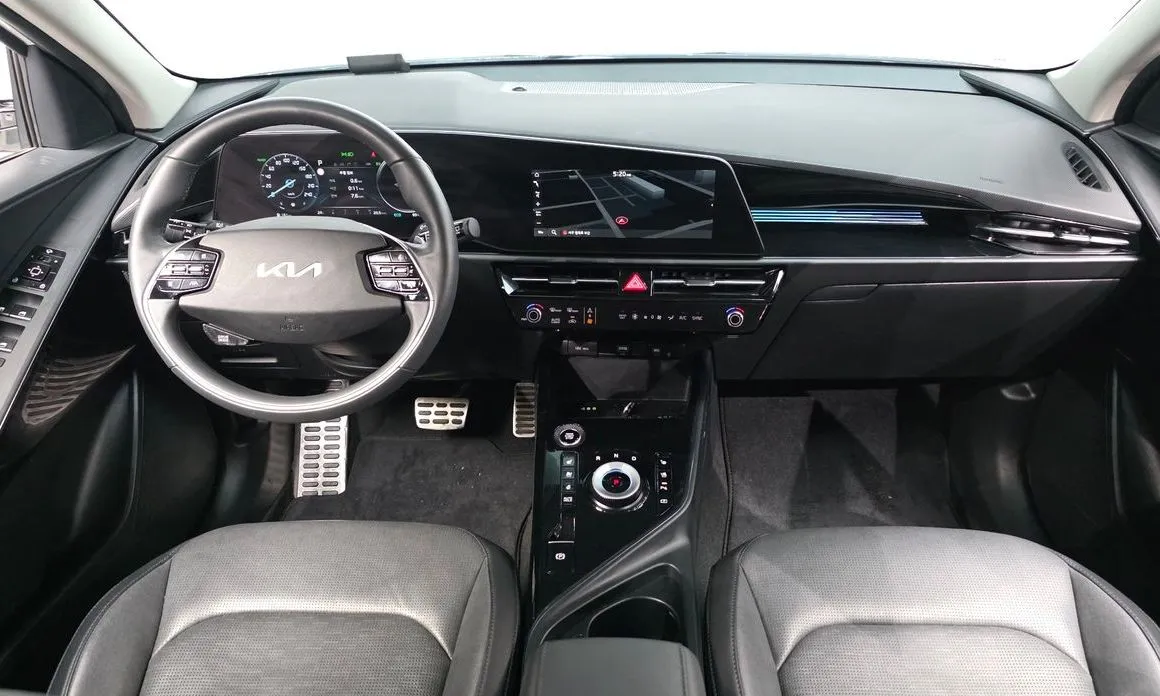 Kia Niro — фото 9
