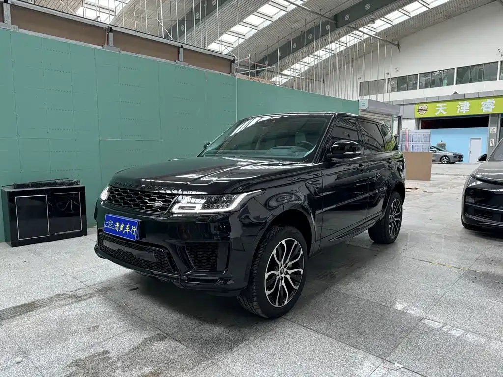 Land Rover Sport — фото 1