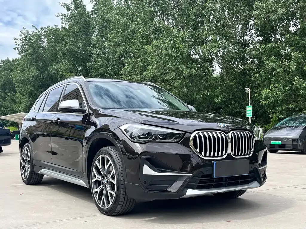 BMW X1 — фото 7