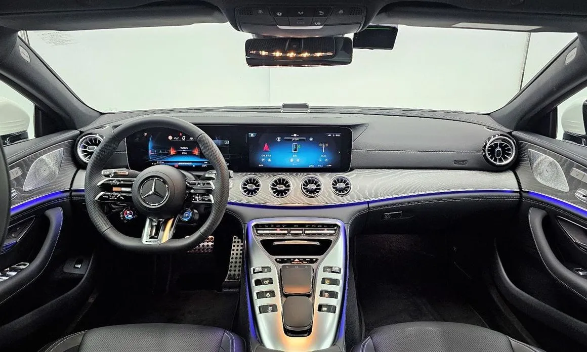 Mercedes-Benz AMG GT — фото 4