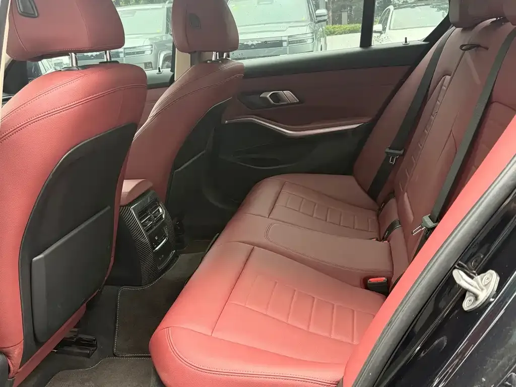 BMW 3 Series — фото 10